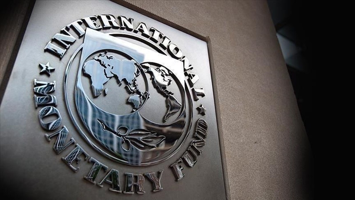 Argentina. Acuerdo con el FMI: plan de contención de salarios y actualización de tarifas