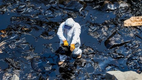 Ecología social. Cumple 600 días derrame de petróleo en La Pampilla, Perú