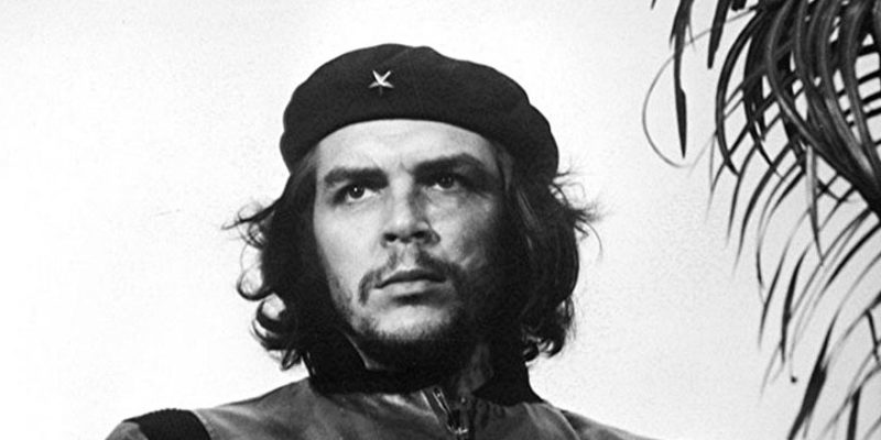 Cuba. El rostro del Che en la bandera de la lucha contra el fascismo