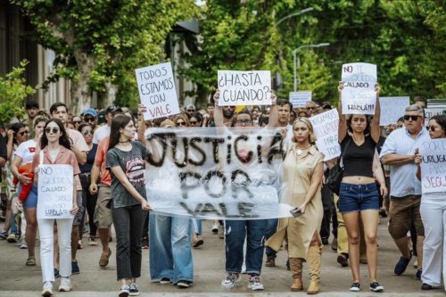 Uruguay. Miles de personas se manifestaron en Durazno ante la violencia vinculada al narcotráfico