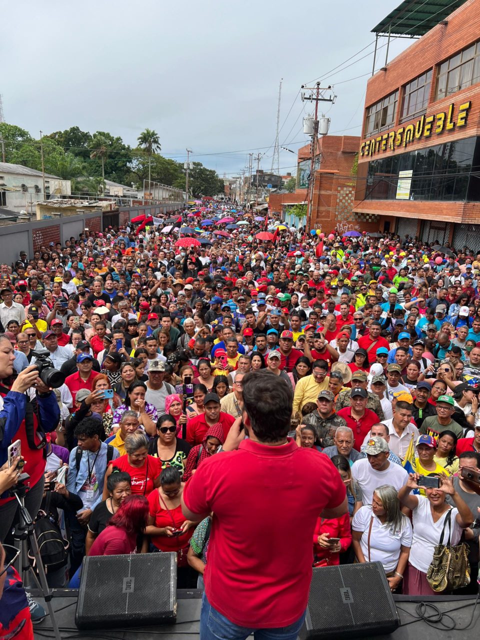 Venezuela. Pueblo venezolano se moviliza en apoyo al presidente Nicolás Maduro y contra actos conspirativos